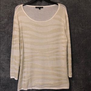 NWOT Lightweight Top